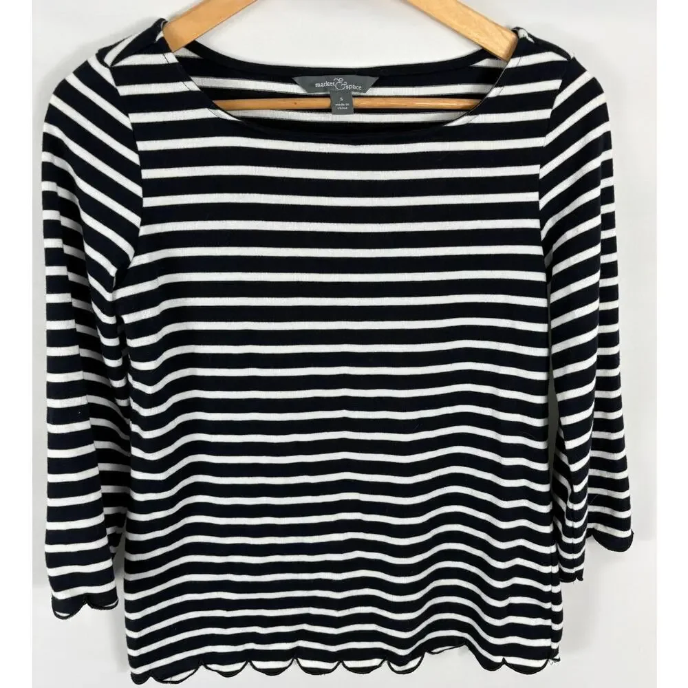 Market & Spruce Scallop Edge Black White Stripe Top Size Small